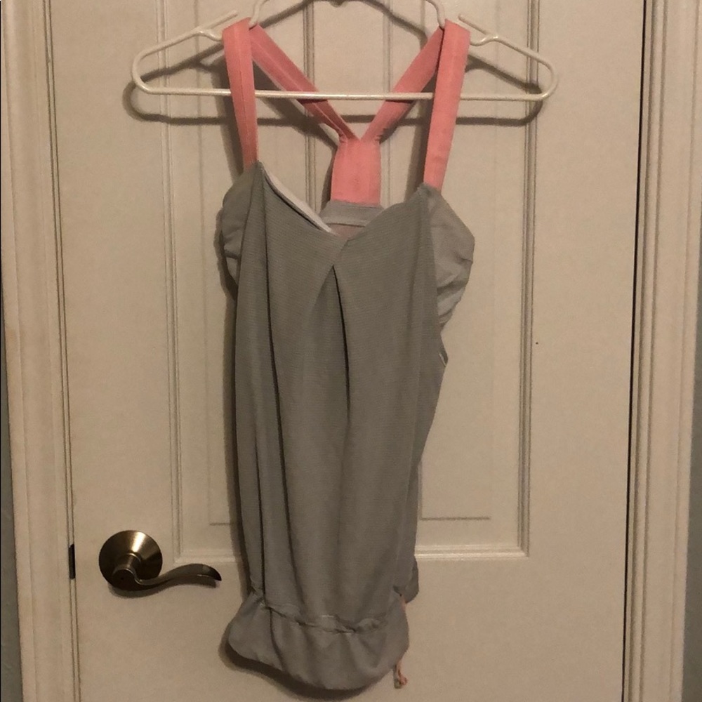 Lululemon Razorback tank